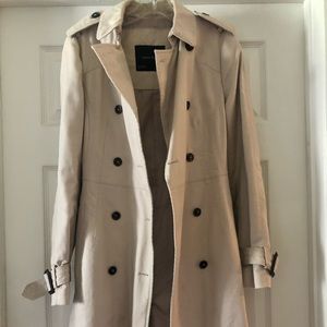 ZARA beige trench coat, women's size M